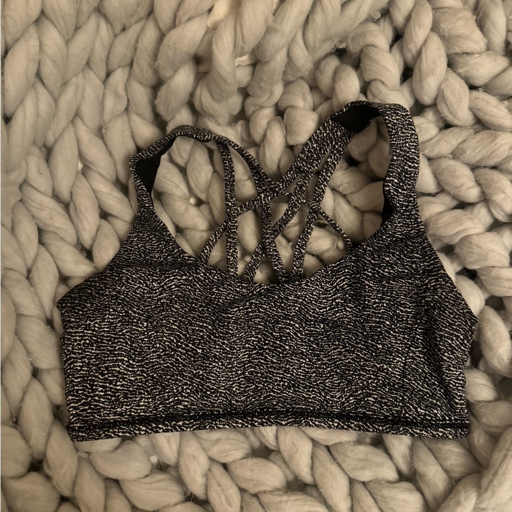 Lululemon energy sports bra